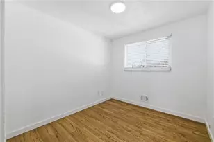 116 Lilmont Dr, Pittsburgh, PA 15218 - Photo 19