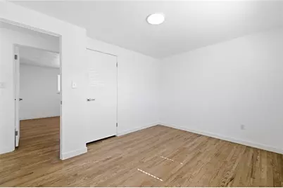 116 Lilmont Dr, Pittsburgh, PA 15218 - Photo 17