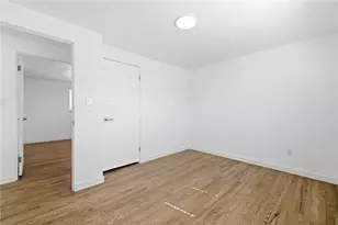 116 Lilmont Dr, Pittsburgh, PA 15218 - Photo 17