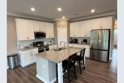 133 Victoria Drive, Moon/Crescent Twp, PA 15108 - Photo 3