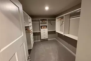 133 Victoria Dr, Moon/Crescent Twp, PA 15108 - Photo 9