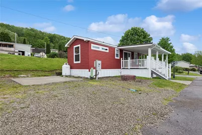 300 Clubhouse Drive, Donegal, PA 15628 - Photo 23