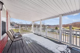 300 Clubhouse Dr, Donegal, PA 15628 - Photo 27