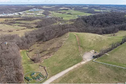 560 Old Hickory Ridge Rd, Chartiers, PA 15301 - Photo 3