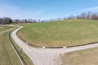 560 Old Hickory Ridge Rd, Chartiers, PA 15301 - Photo 19