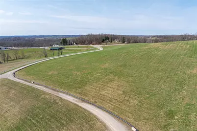 560 Old Hickory Ridge Rd, Chartiers, PA 15301 - Photo 13