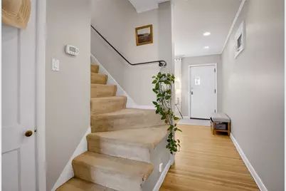 6323 Morrowfield Ave, Pittsburgh, PA 15217 - Photo 9