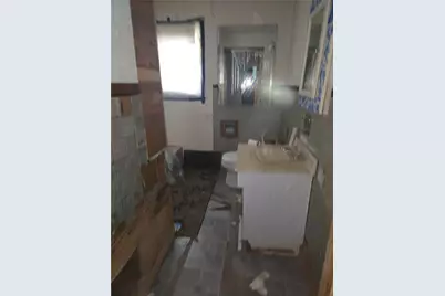 3076 Leechburg Rd, Lower Burrell, PA 15068 - Photo 13