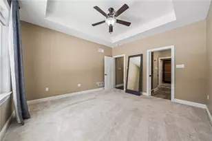 883 Hearthstone Cir, Hempfield Township, PA 15601 - Photo 17