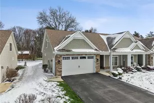 883 Hearthstone Cir, Hempfield Township, PA 15601 - Photo 33