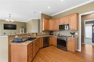 2035 Majestic Dr, North Strabane, PA 15317 - Photo 11