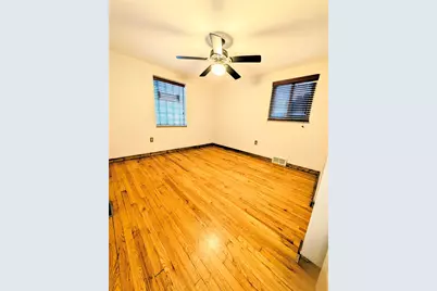 142 Avenue G, Pittsburgh, PA 15221 - Photo 15