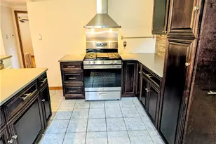 142 Ave G, Pittsburgh, PA 15221 - Photo 7