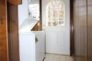 478 Cecil-Henderson Rd, Cecil, PA 15321 - Photo 19