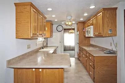 478 Cecil Henderson Road, Cecil, PA 15321 - Photo 7