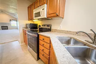 104 Wood Hawk Ln, Franklin Township, PA 16001 - Photo 17