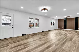 700 Summerlea Ave, Washington, PA 15301 - Photo 9