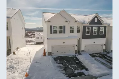 122 Scotland Ln, Harmony Boro, PA 16037 - Photo 1