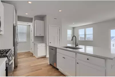 122 Scotland Ln, Harmony Boro, PA 16037 - Photo 23