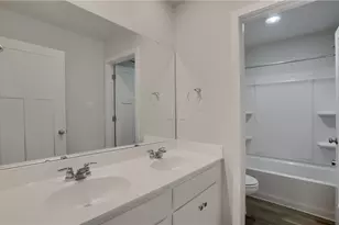 122 Scotland Ln, Harmony Boro, PA 16037 - Photo 41