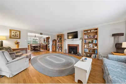 223 Ridgeview Dr, Peters Township, PA 15367 - Photo 7