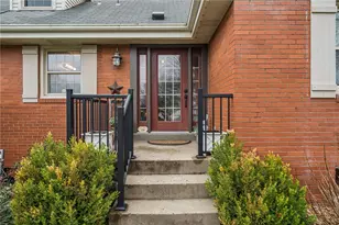 223 Ridgeview Dr, Peters Township, PA 15367 - Photo 5