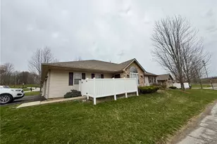 427 Jennie Ln, Union Township, PA 16101 - Photo 1