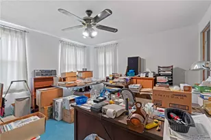 2545 Ashwood Ct, Economy, PA 15042 - Photo 3