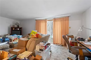 2545 Ashwood Ct, Economy, PA 15042 - Photo 5