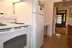 661 Margaret St, Pittsburgh, PA 15210 - Photo 13