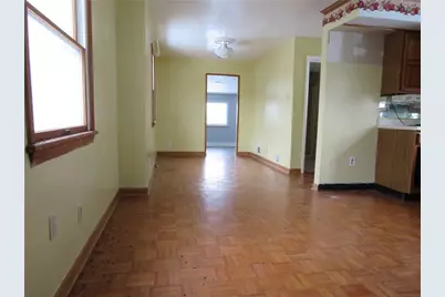 2888 Maple St, Bethel Park, PA 15102 - Photo 3