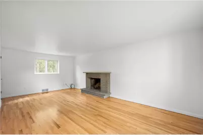 5579 Florida Avenue, Bethel Park, PA 15102 - Photo 3