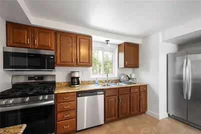 5579 Florida Avenue, Bethel Park, PA 15102 - Photo 11