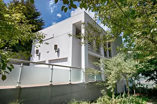 600 Grandview Ave, Pittsburgh, PA 15211 - Photo 1