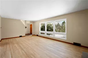 106 Sunset Dr, Bell Acres, PA 15143 - Photo 11