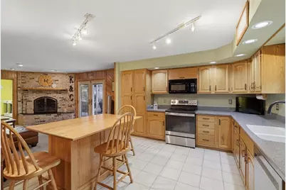 916 Burning Tree Dr, Elizabeth Twp/Boro, PA 15135 - Photo 19