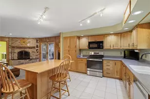 916 Burning Tree Dr, Elizabeth Twp/Boro, PA 15135 - Photo 19