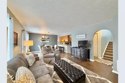 213 Manor View Dr, Manor, PA 15665 - Photo 3