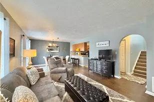 213 Manor View Dr, Manor, PA 15665 - Photo 3