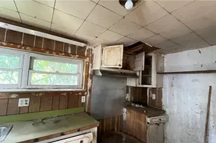 458 Wyola St, Pittsburgh, PA 15211 - Photo 7