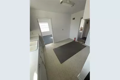 246 N Buhl Farm Dr, Hermitage, PA 16148 - Photo 11