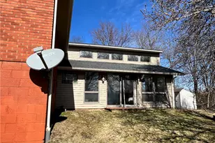 523 Larix Rd, Monroeville, PA 15146 - Photo 5