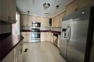 523 Larix Rd, Monroeville, PA 15146 - Photo 7