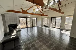 523 Larix Rd, Monroeville, PA 15146 - Photo 9