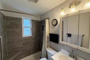 6 Hallmark Dr, Pittsburgh, PA 15235 - Photo 15