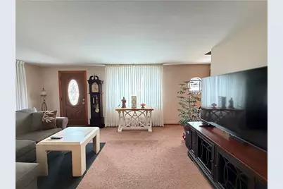 6 Hallmark Drive, Pittsburgh, PA 15235 - Photo 3