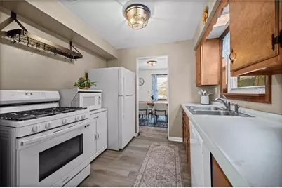 1755 Hallowell St, Pittsburgh, PA 15210 - Photo 15