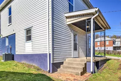 123 Lloyd Ave, North Versailles, PA 15137 - Photo 5