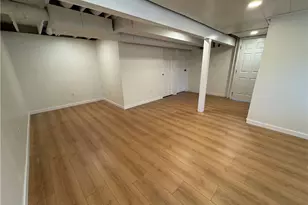 111 Treeview Dr, Moon/Crescent Twp, PA 15108 - Photo 27