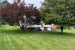 111 Treeview Dr, Moon/Crescent Twp, PA 15108 - Photo 7